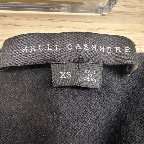 Black fitted Skull Sweater - SKULL CASHMERE XS - Picture 2 of 5